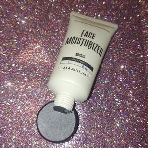 FACE MOISTURIZER WITH HYALURONIC ACID Maapilim